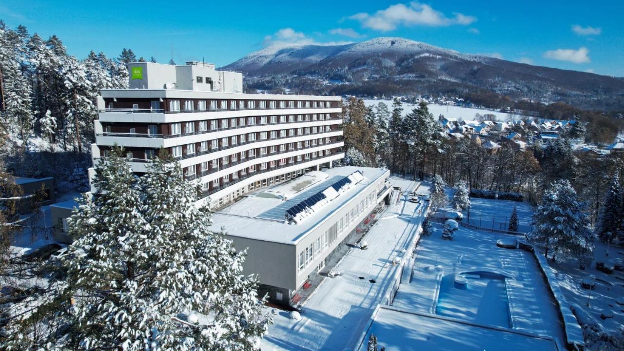 Ibis Styles Relax Roznov Pod Radhostem Hotel ภายนอก รูปภาพ